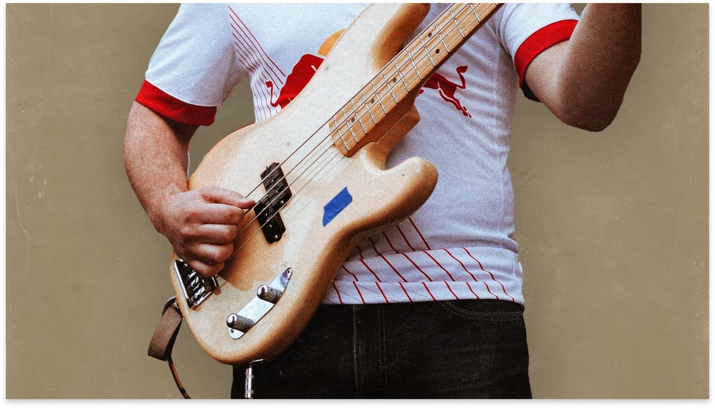 DI Bass: The Producer’s Guide to Recording Bass Guitar at Home